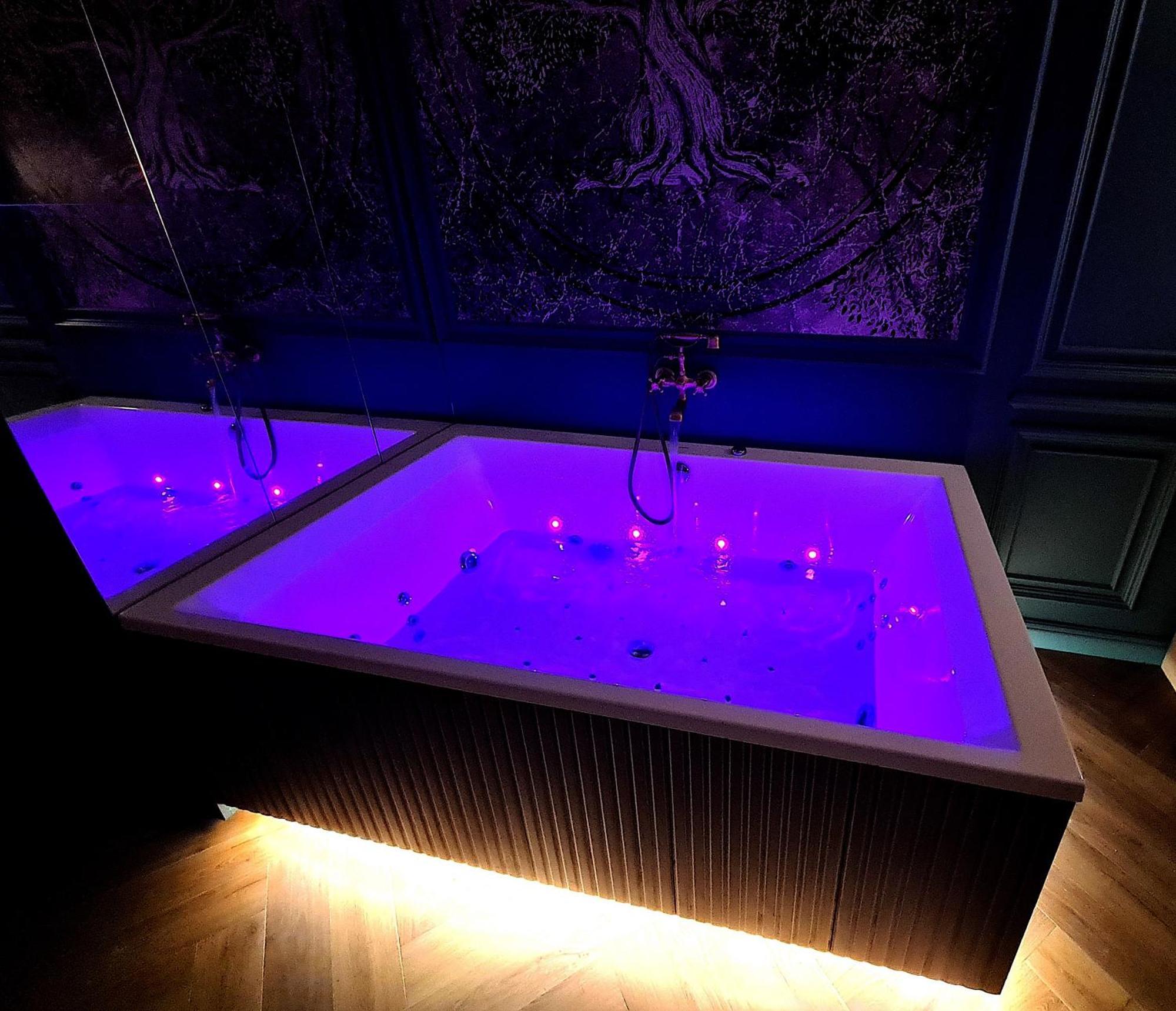 Art Jacuzzi Koletek Apartment Krasków Exterior foto