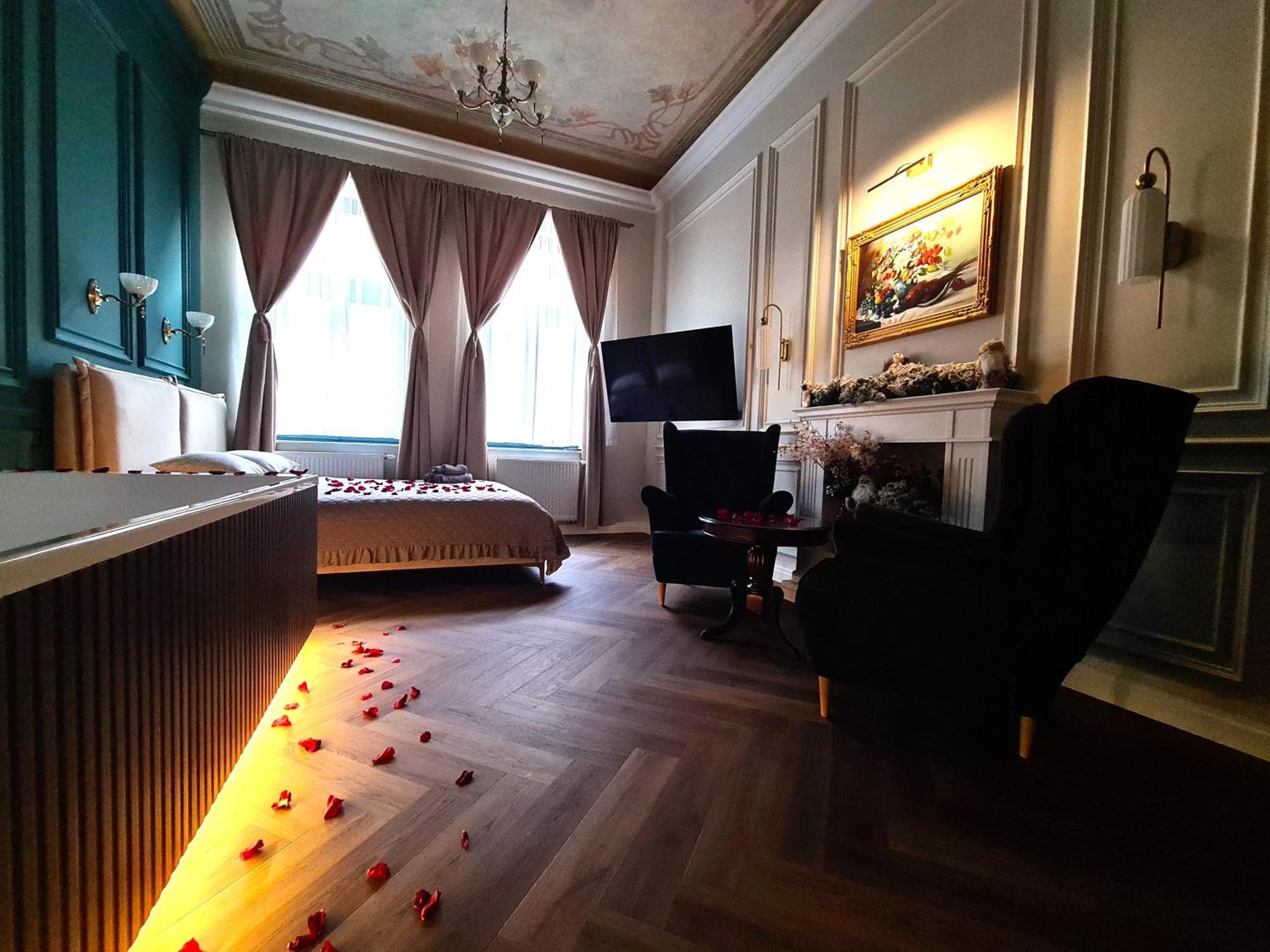 Art Jacuzzi Koletek Apartment Krasków Exterior foto